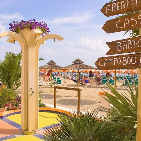 Hotel Tura 3*