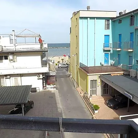 Tura Hotel