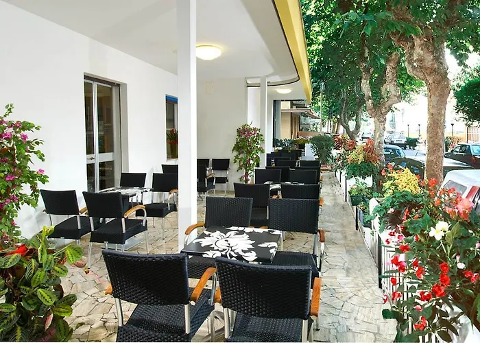 Hotel Tura 3*
